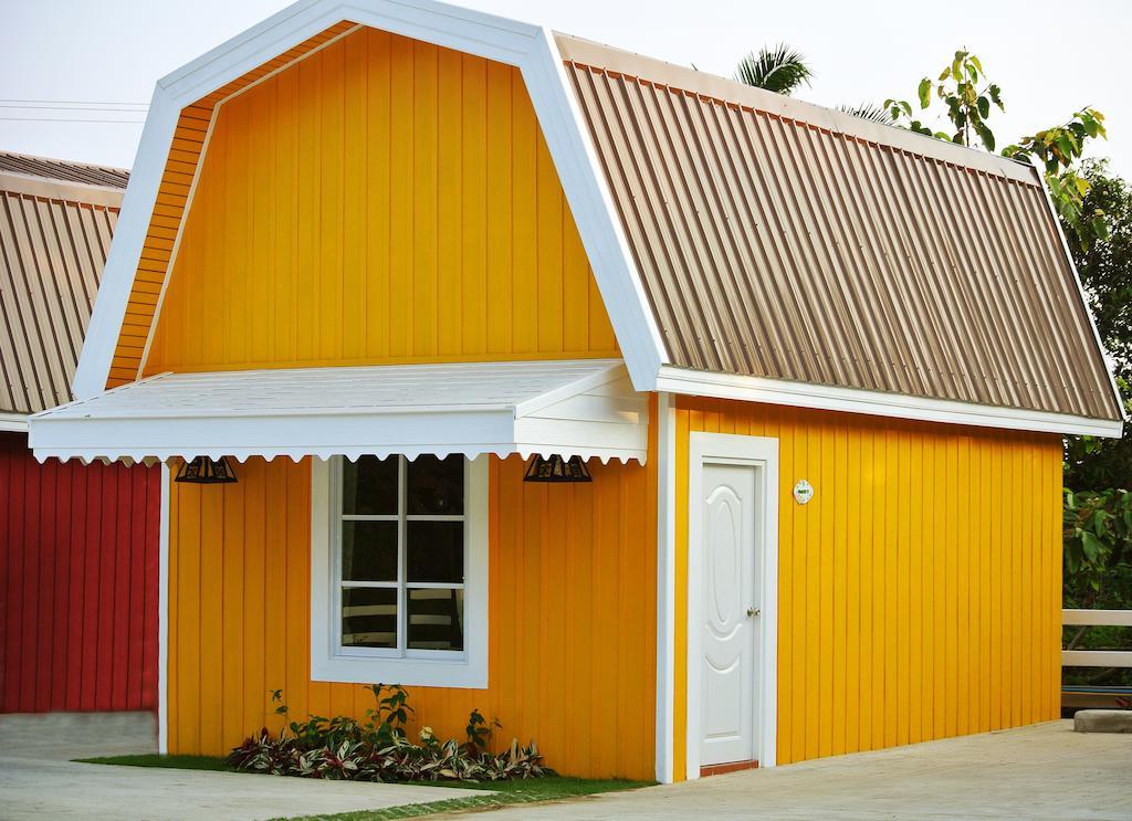 Color Ville Hotel Sha Certified Sakon Nakhon Zewnętrze zdjęcie