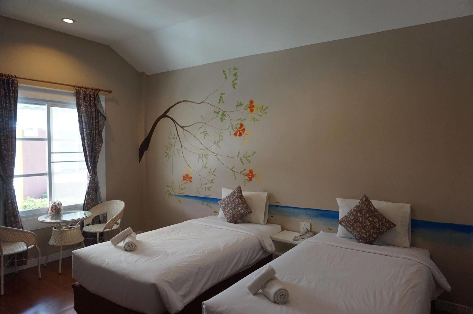 Color Ville Hotel Sha Certified Sakon Nakhon Zewnętrze zdjęcie