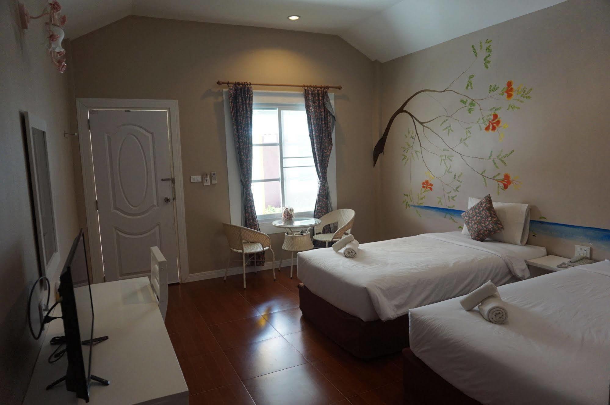 Color Ville Hotel Sha Certified Sakon Nakhon Zewnętrze zdjęcie