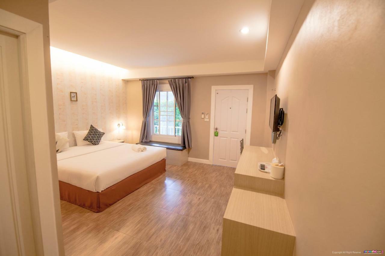 Color Ville Hotel Sha Certified Sakon Nakhon Zewnętrze zdjęcie